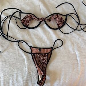 God Save Queens Leopard Bikini